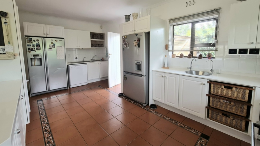 4 Bedroom Property for Sale in Seaside Longships Western Cape